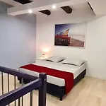 152room